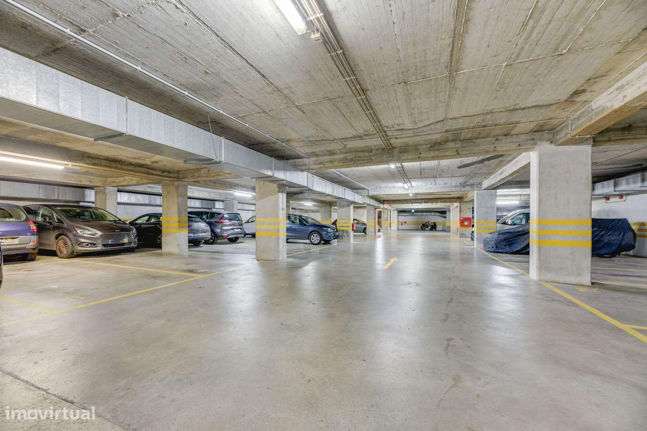 T3 Expo - Remodelado, 2 lugares de estacionamento e arrecadação-38