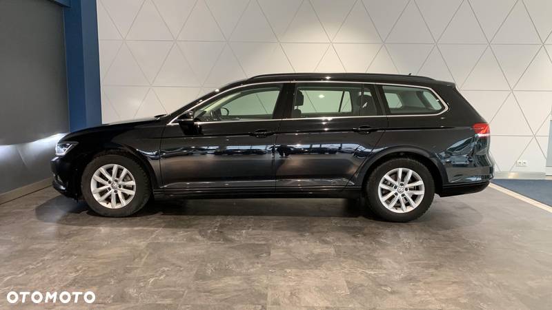 Volkswagen Passat 2.0 TDI SCR Comfortline - 2