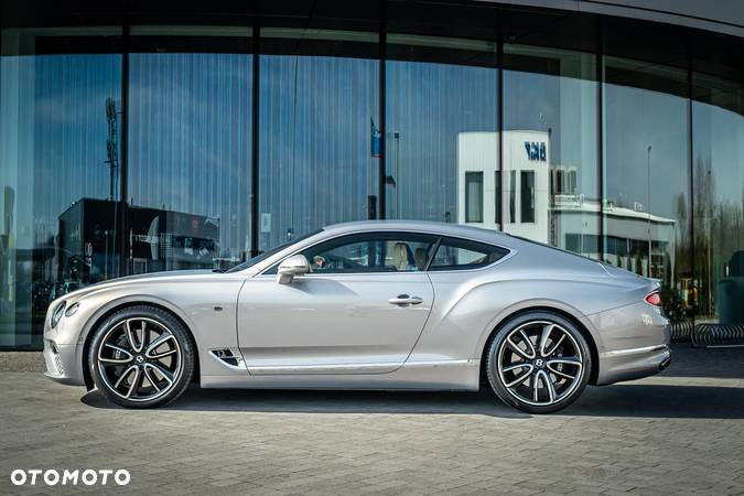 Bentley Continental GT Speed - 9