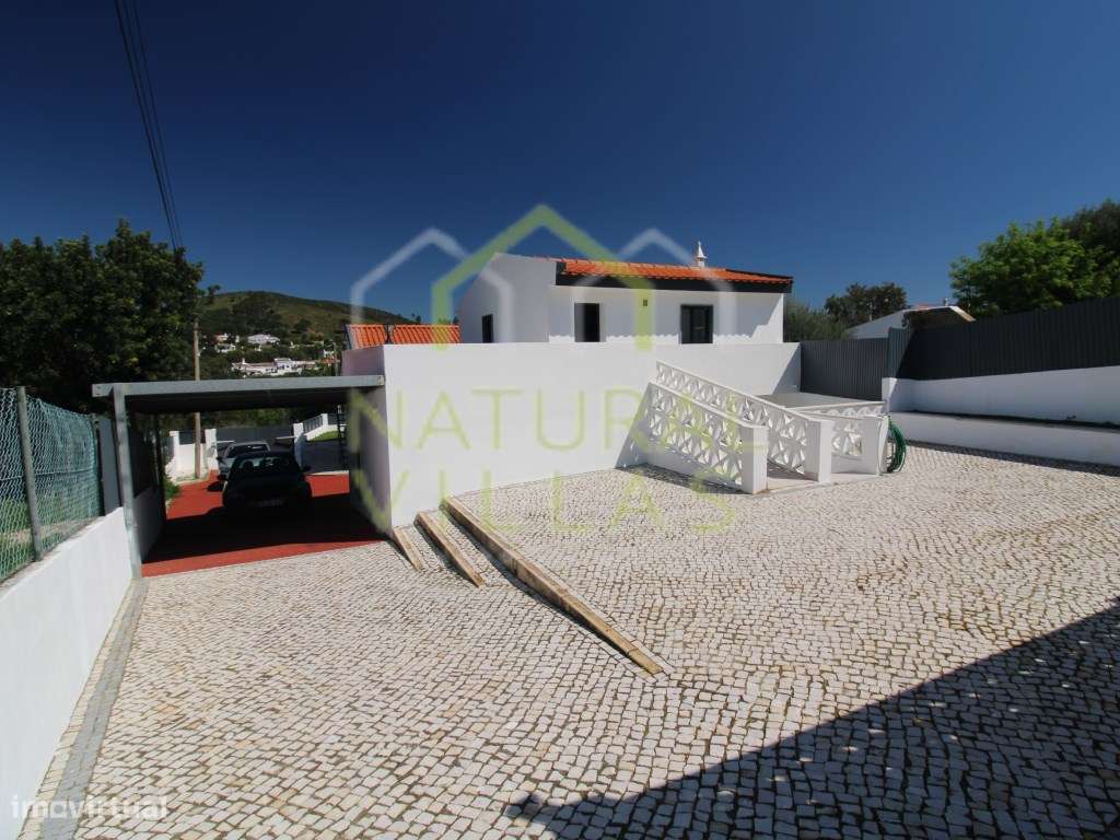 Moradia Isolada T5 Renovada com Piscina, São Brás de Alportel-18