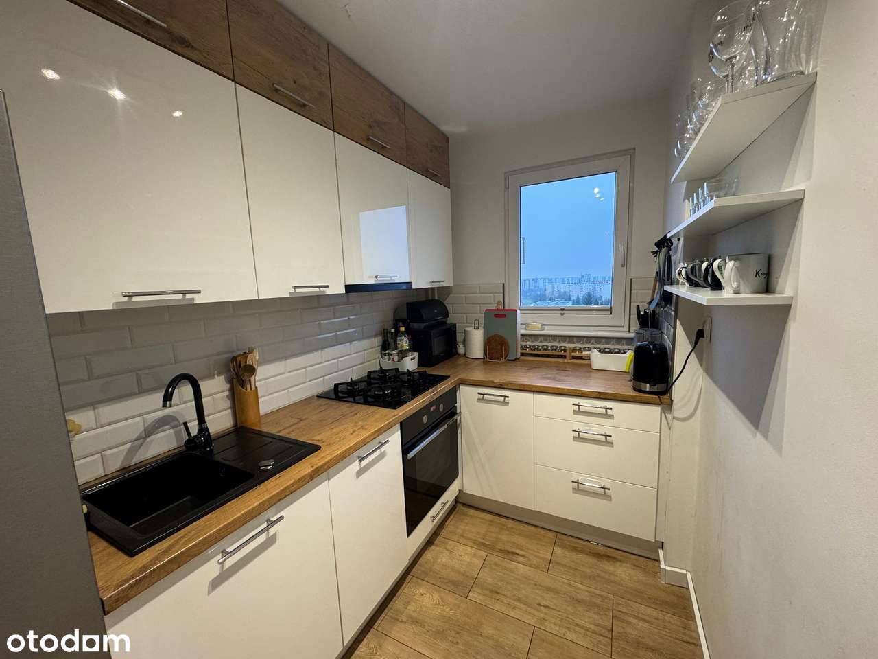 Atrakcyjne dwupokojowe z rewelacyjnym widokiem!-3