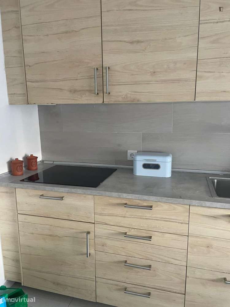 Quarto - localizado em Barreiro Lisbon - Grande imagem: 5/11