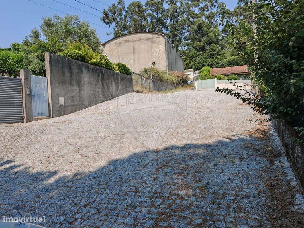 Armazém T3 para venda-22