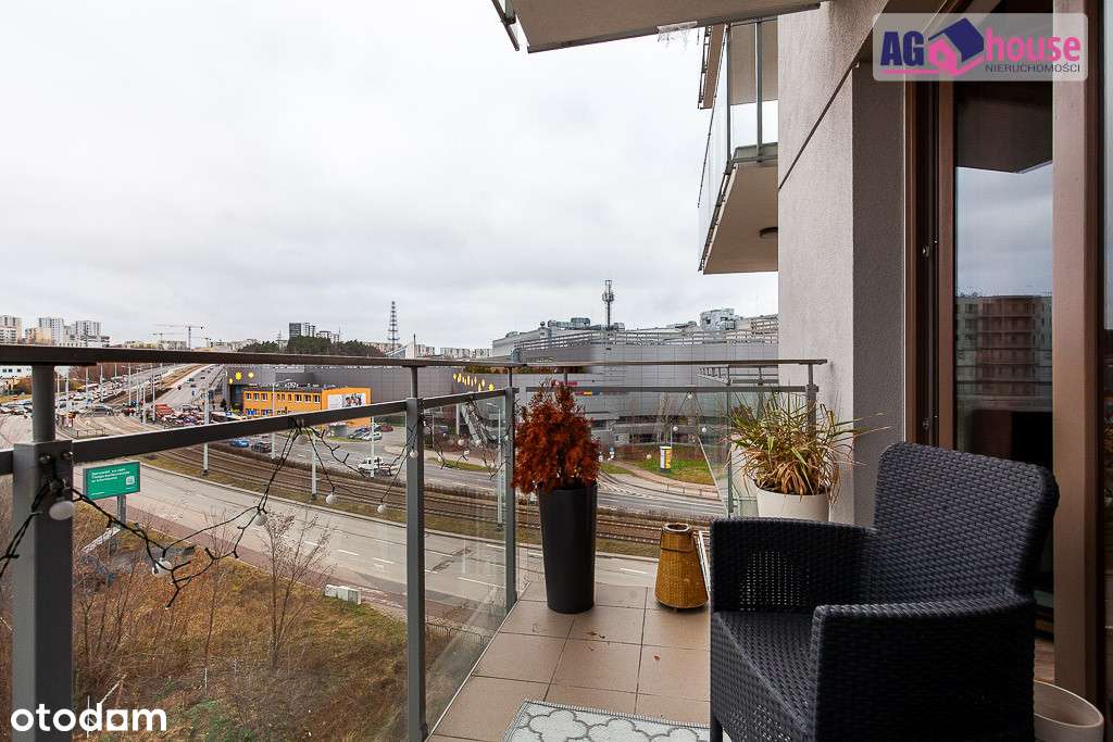 Nowoczesne dwa pokoje na Morenie z balkonem-9