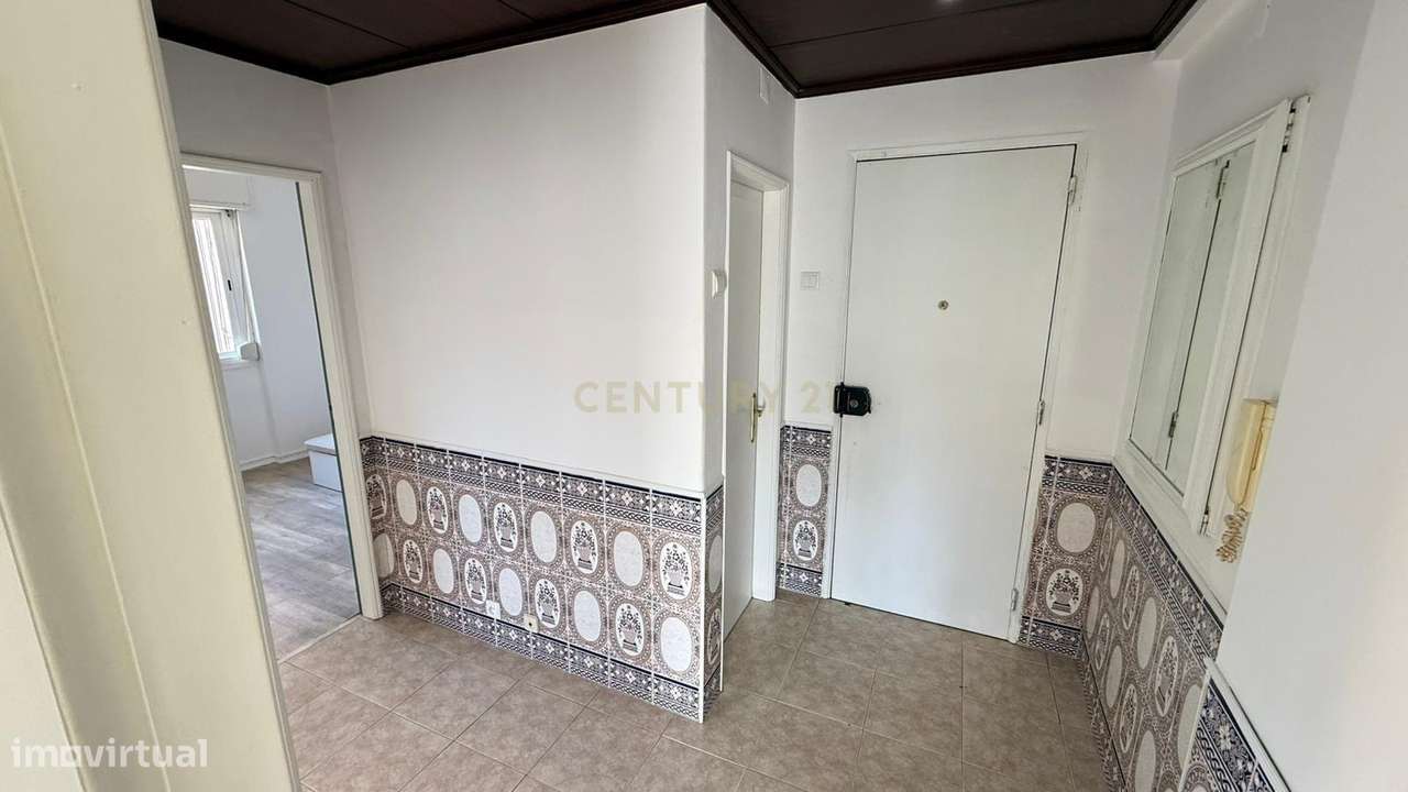 Apartamento T1 para arrendar na Rua Dom Dinis, Amadora - Grande imagem: 4/19