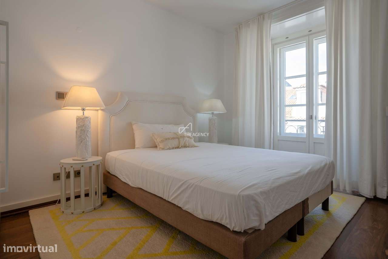 Duplex de luxo T2+1 com garagem no Chiado | 230 m² | Vistas panorâmica-26