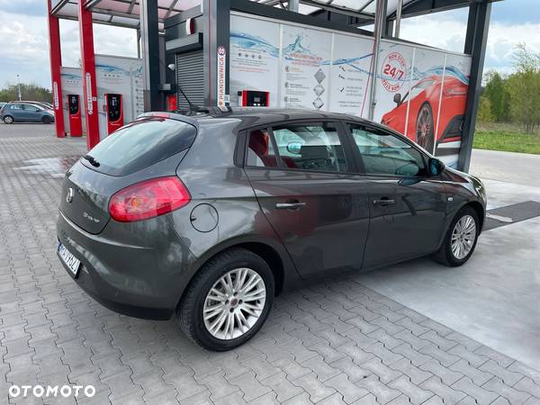 Fiat Bravo 1.4 T-Jet 16V Dynamic - 23