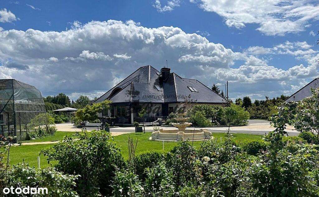 House, 340 m²