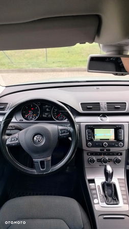 Volkswagen Passat Variant 2.0 TDI DSG BlueMotion Technology Comfortline - 3