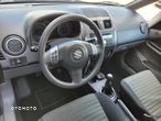 Suzuki SX4 1.5 - 17