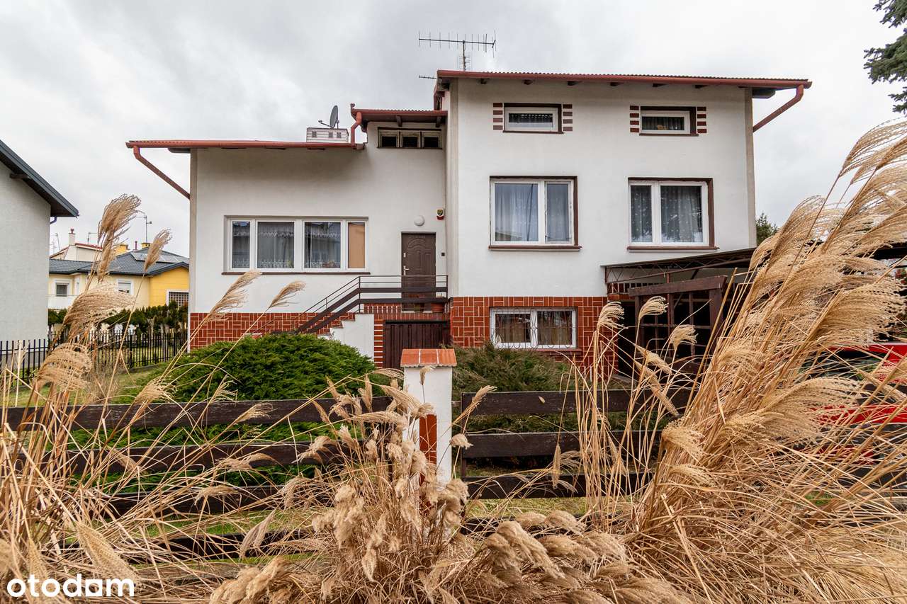 Zalesie | Dom jednorodzinny | Działka 8 arów-0