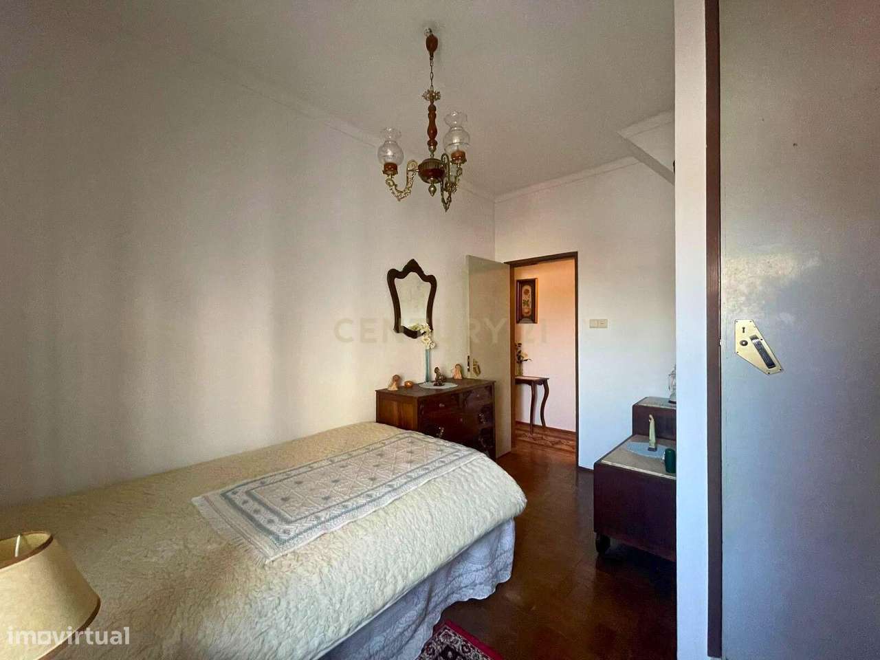 IMÓVEL EXCLUSIVAMENTE DISPONÍVEL PARA AQUISIÇÃO COM CAPITAIS PRÓPRIOS - Grande imagem: 4/11