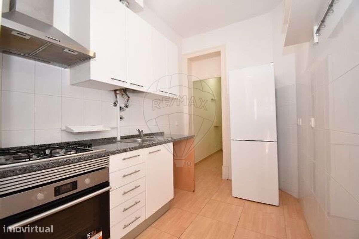 Apartamento T2 para arrendamento - Grande imagem: 4/17