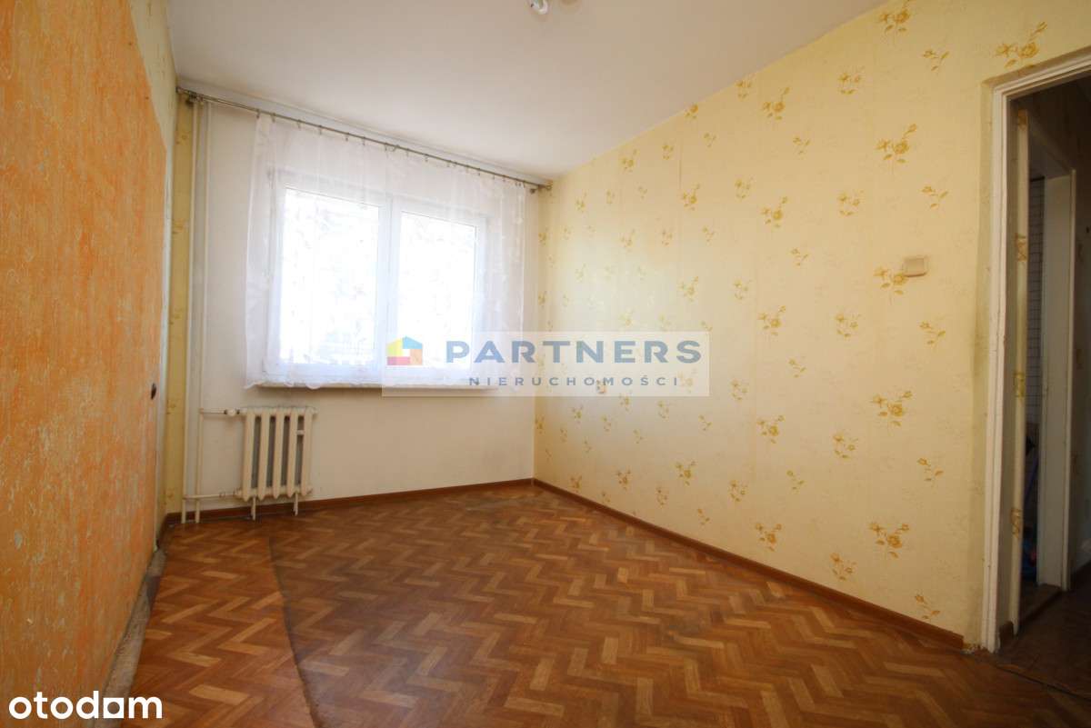 Mieszkanie w Centrum Piaskowej Góry do remontu-2