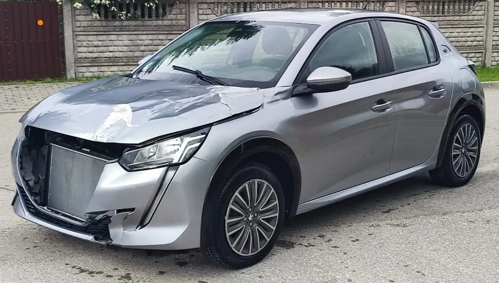 Peugeot 208 II Elektromotor 136 Business 2020