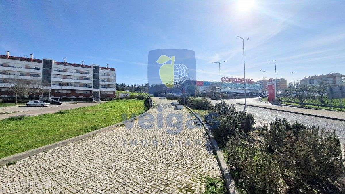 Lote para edífico com 5 pisos e 2 caves em Santarém com vista urbana-7