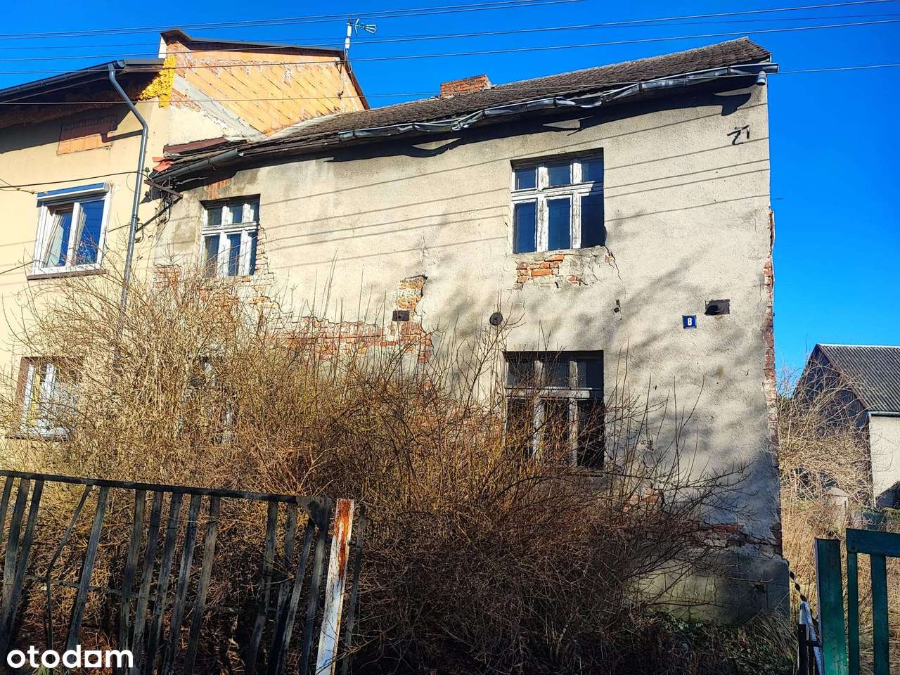 Dom w cenie działki do kapitalnego remontu, własnej aranżacji - Pełny obrazek: 2/6