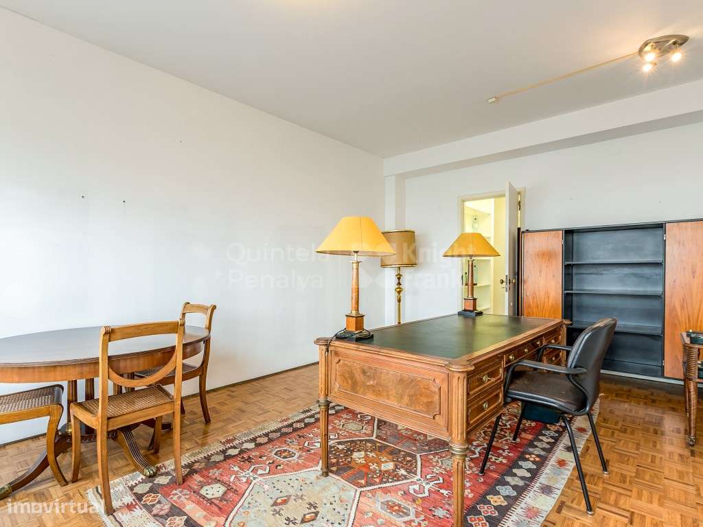 Escritório para arrendamento, sem móveis nas Avenidas Novas - Grande imagem: 2/24