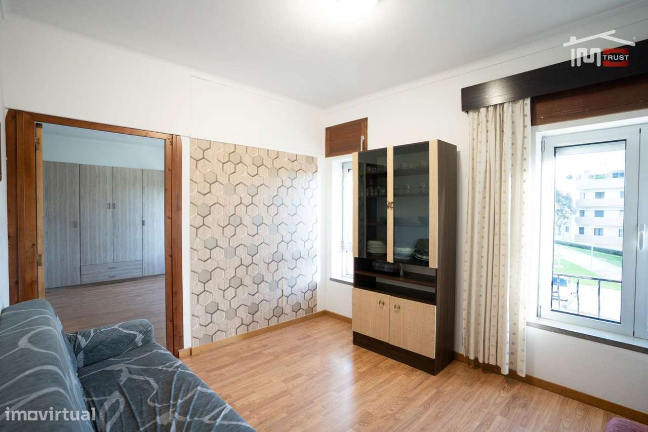 Apartamento T3 semi-mobiliado em Fátima - Grande imagem: 3/16