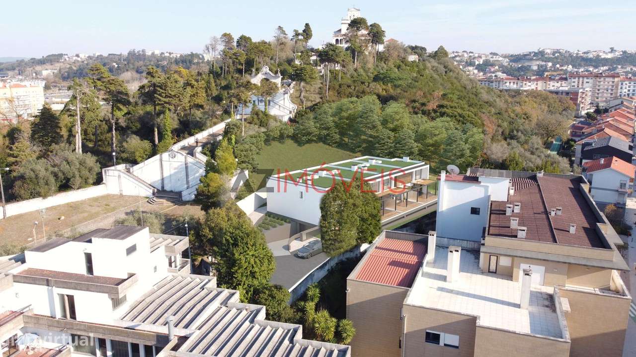 MORADIA NOVA  T3 NO CENTRO DE LEIRIA-41