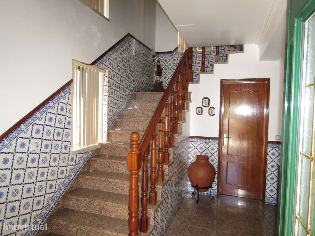 Casa Horizonte - Moradia espaçosa e com excelente exposição solar, ...-13