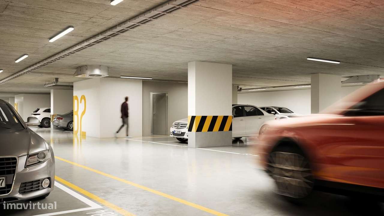 Apartamento T4 com jardim, Loures-16