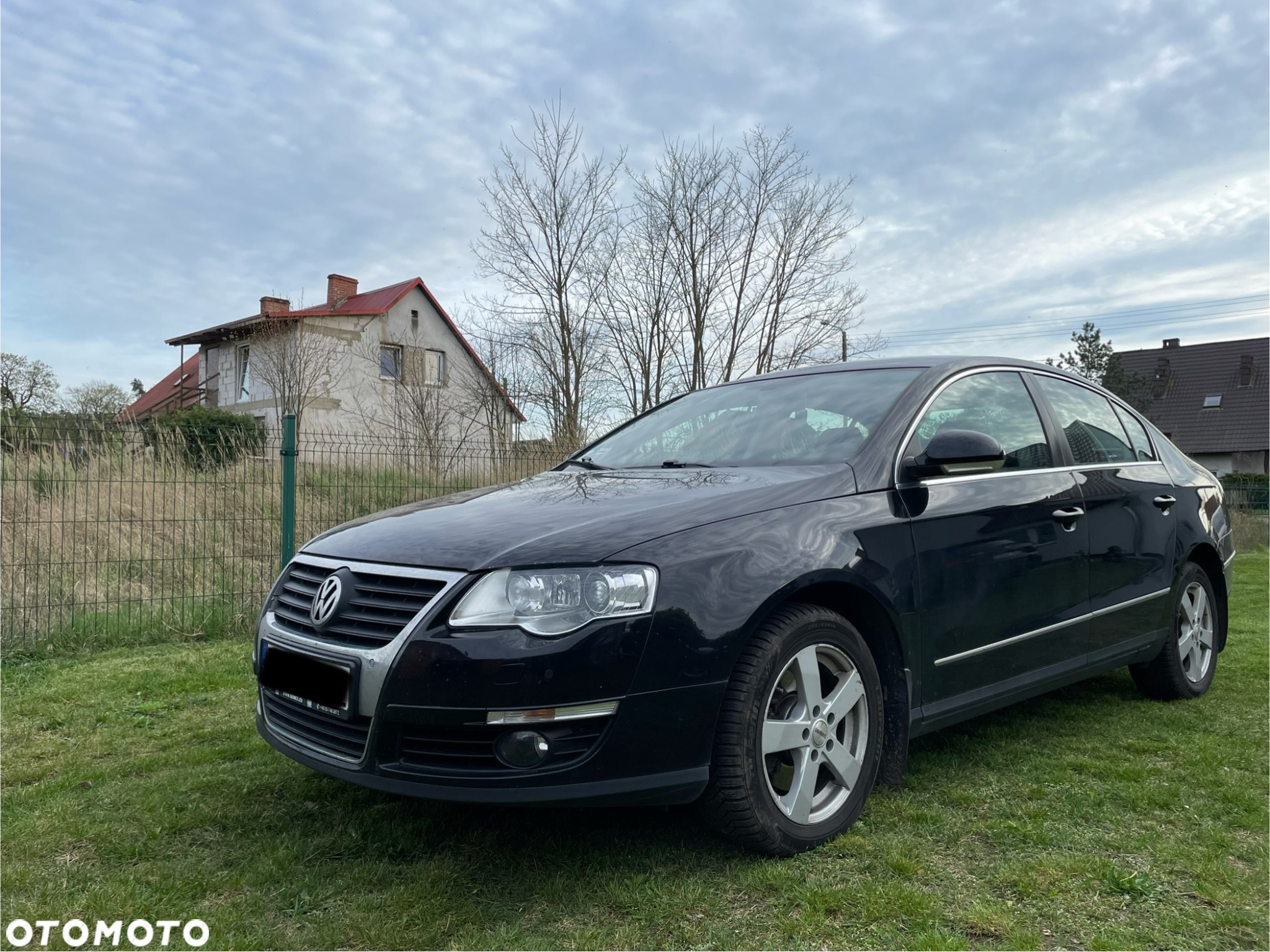 Volkswagen Passat - 2