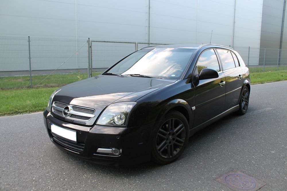 Opel Signum 2.0 T Cosmo 2003