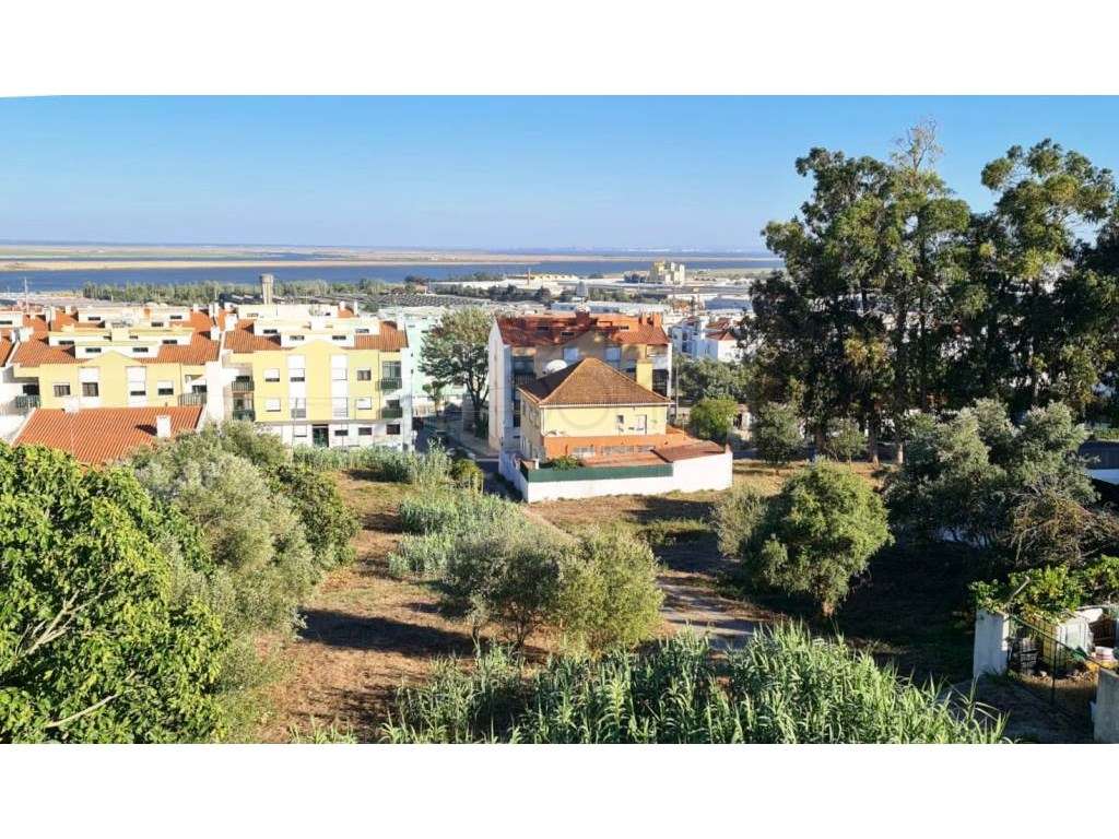 Terreno de 2455m2 com PIP para construção de prédio com 4 apartamen...-27