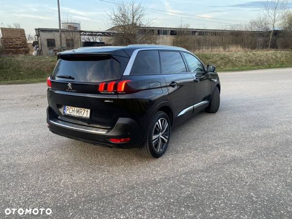 Peugeot 5008 1.6 BlueHDI Allure S&S EAT6 - 7