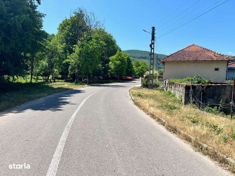 Teren intravilan cu fundatie inalta 100mp, in Tarcaita - Imagine principală: 4/8