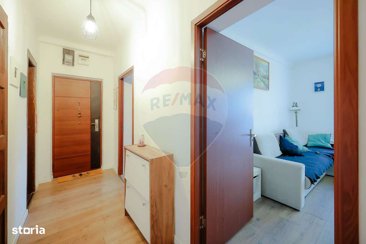 De vânzare apartament cu 2 camere, parter, parcare inclusă, central-8