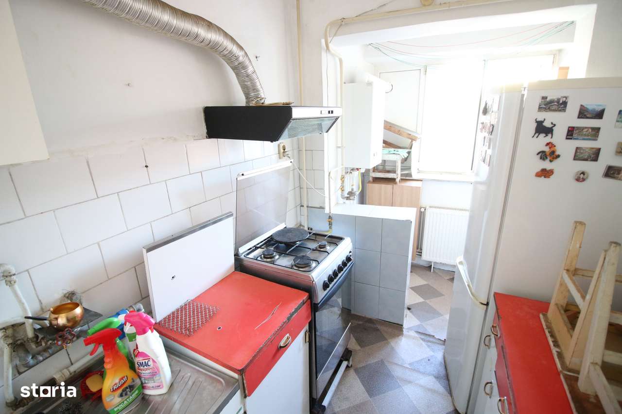 Ap. 1camera Micro 20, bloc mixt, centrala termica-3