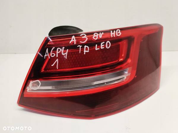 Lampa tylna prawa Audi A3 8V HB led 8V3945070 - 1