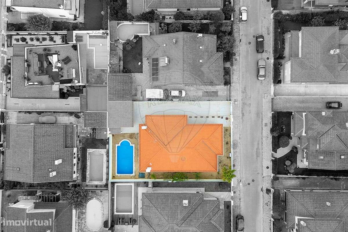 Moradia T4 para venda-6