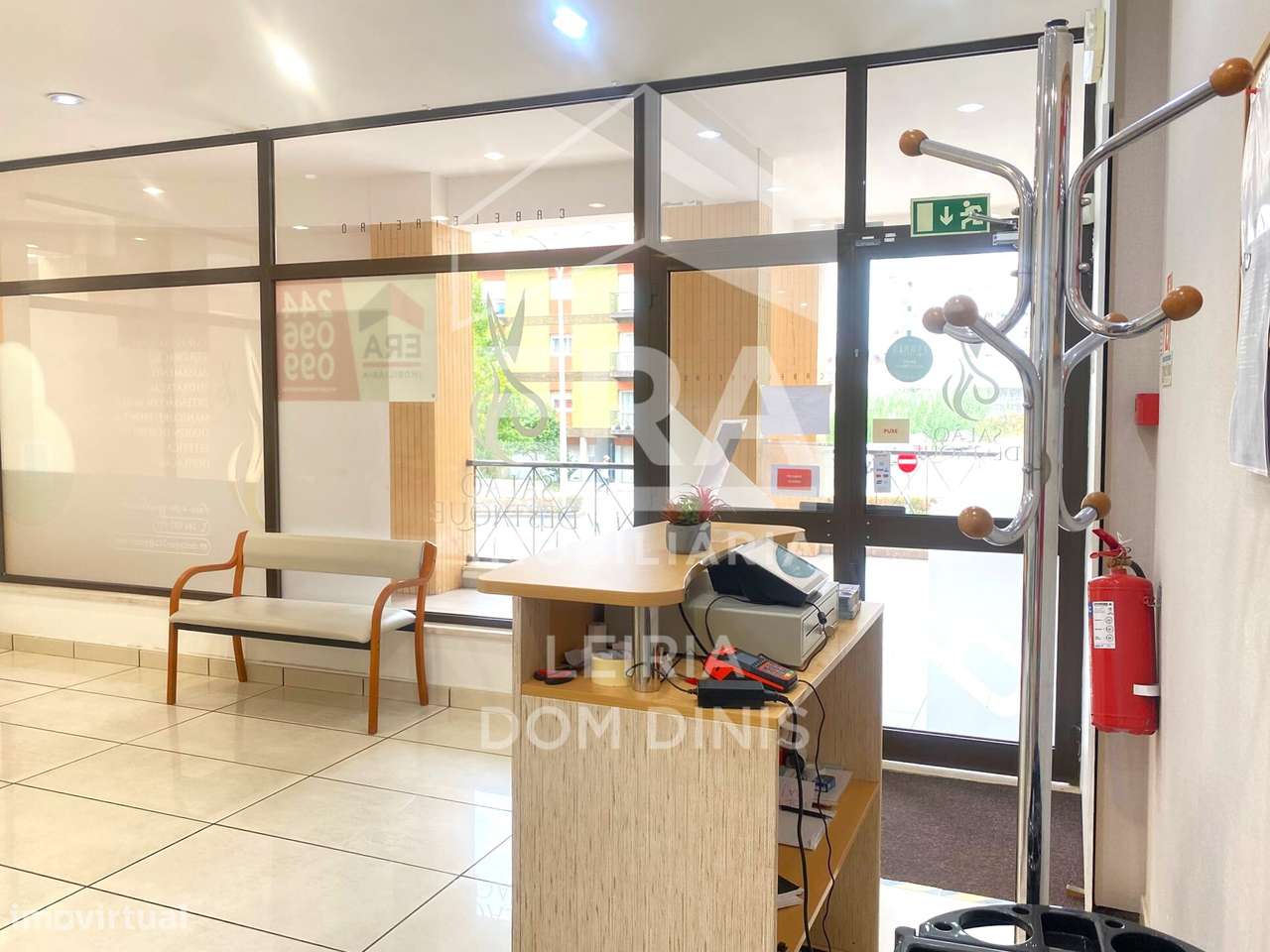 Trespasse de Salão de Cabeleireiro completamente equipado! - Grande imagem: 4/15