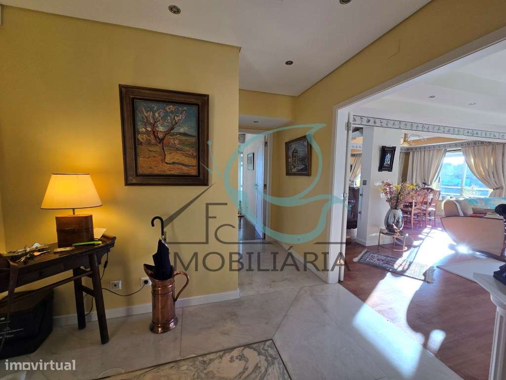 EXCLUSIVO - EXCELENTE APARTAMENTO DUPLEX DE 5 ASSOALHADAS, COM GARA...-14