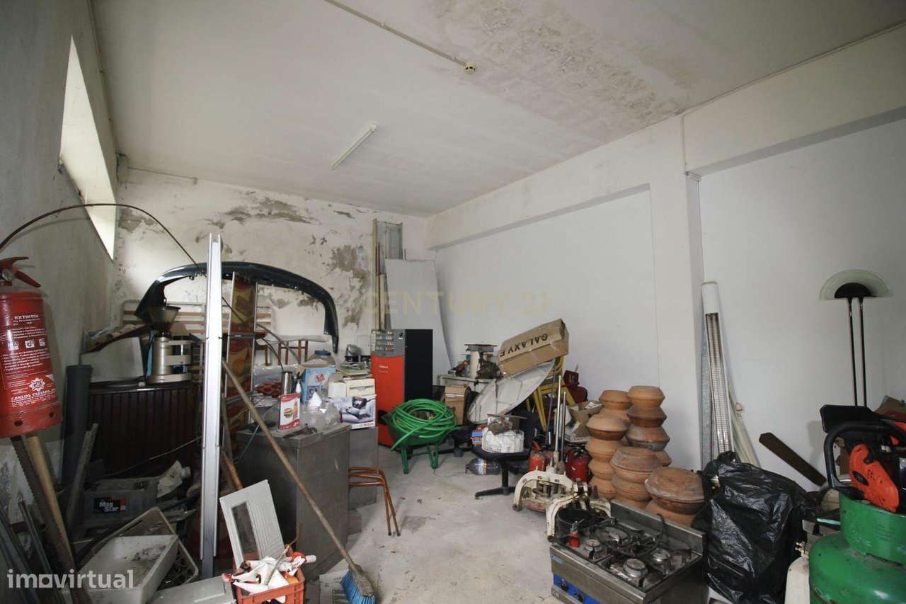 Espaço comercial em Paço de Sousa, Penafiel-16