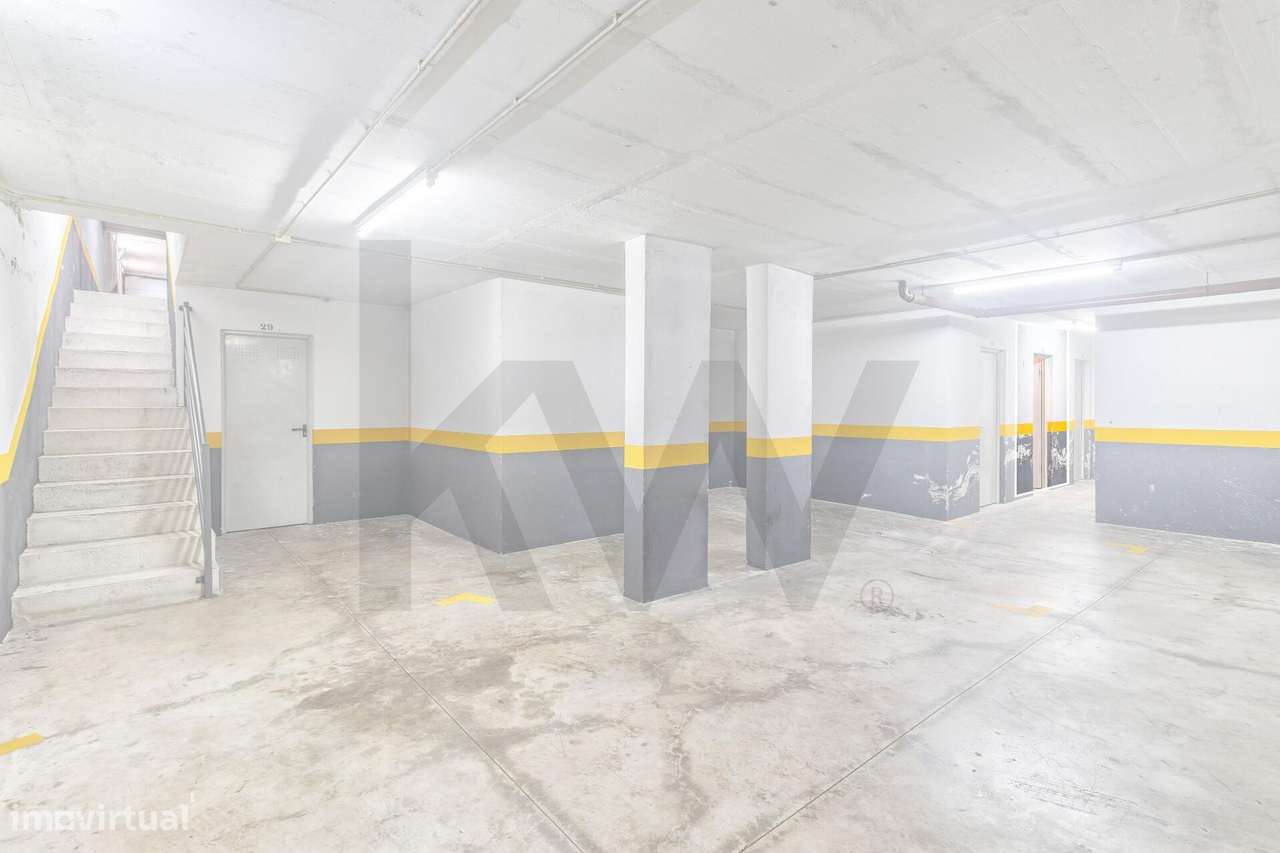 Vista Mar Soberba: Apartamento T2 no Último Andar – Caniço, Madeira-33