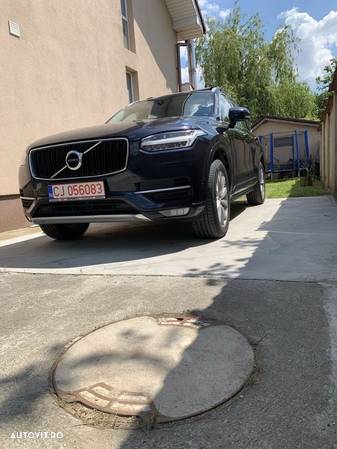 Volvo XC 90 D5 AWD Geartronic Momentum - 5