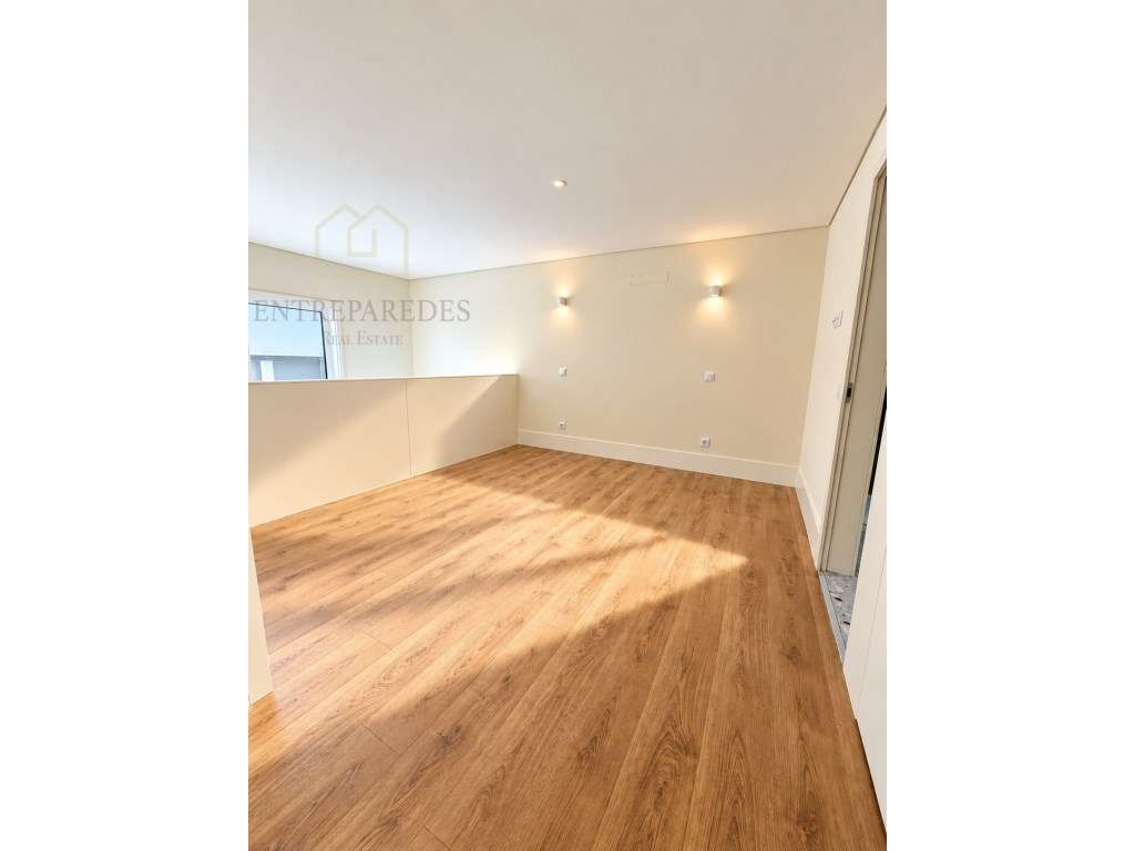 LOFT T1 com mezzanine e jardim para comprar em Cedofeita, Porto-10
