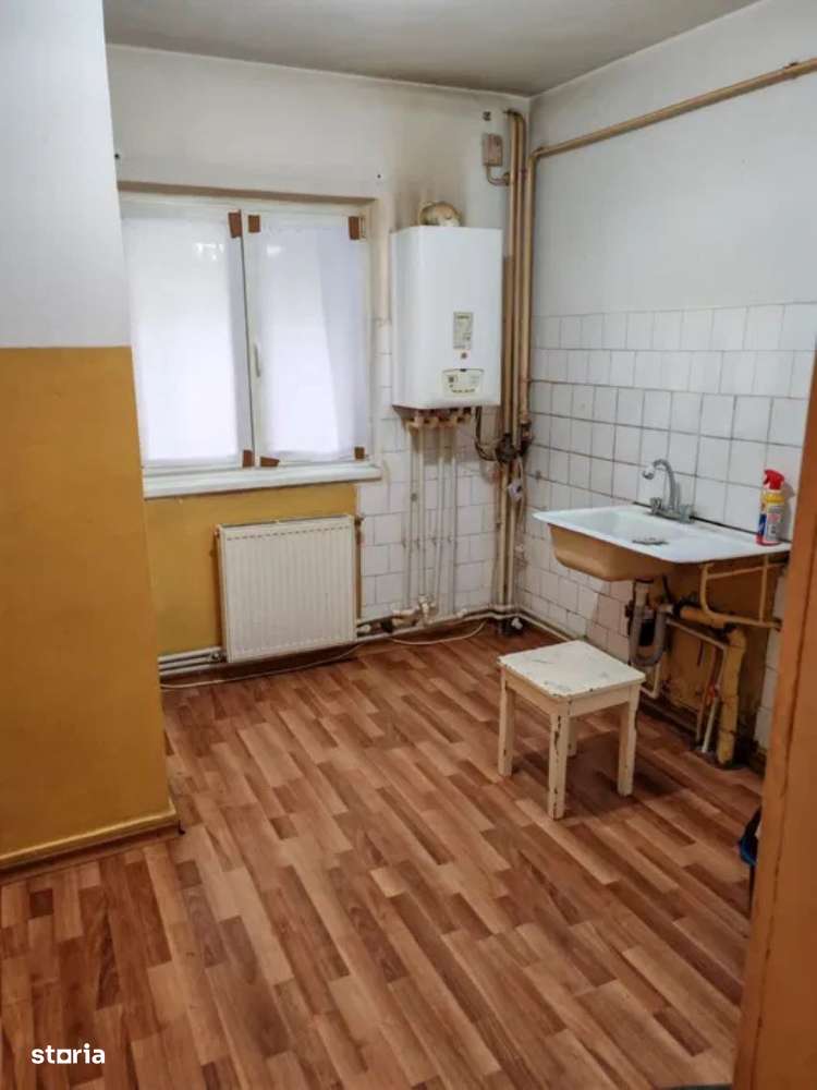 Apartament cu 2 camere in Centru - Imagine principală: 5/8