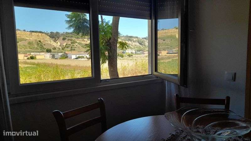 T1+1 Costa da Caparica 500m praia - Grande imagem: 4/12