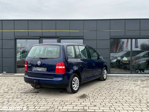 Volkswagen Touran 1.6 Basis - 15