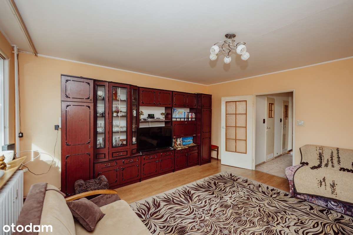 M2 z balkonem na Zabobrzu-2