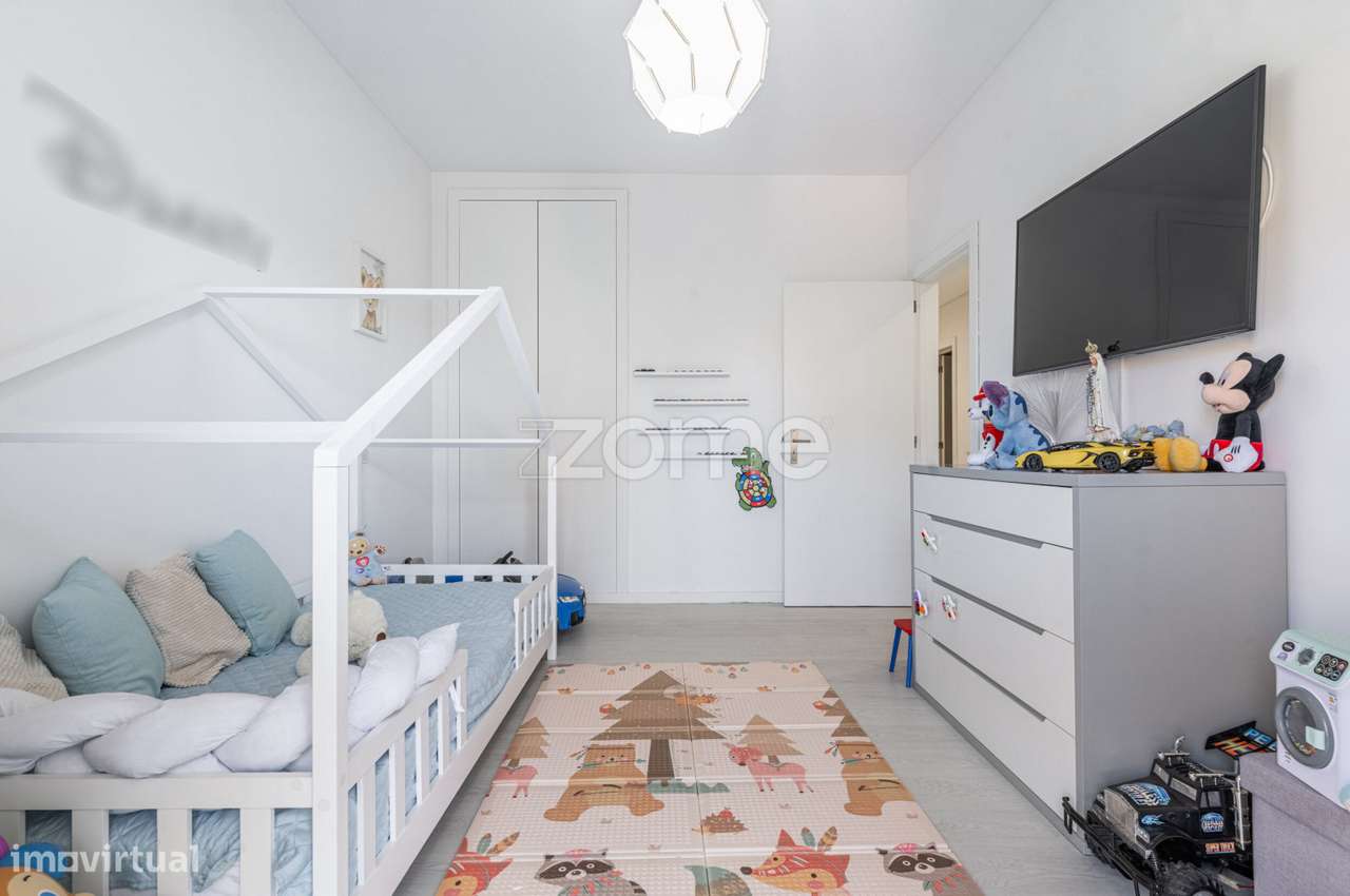 Apartamento T3 com Suíte em São Vítor, Braga-16