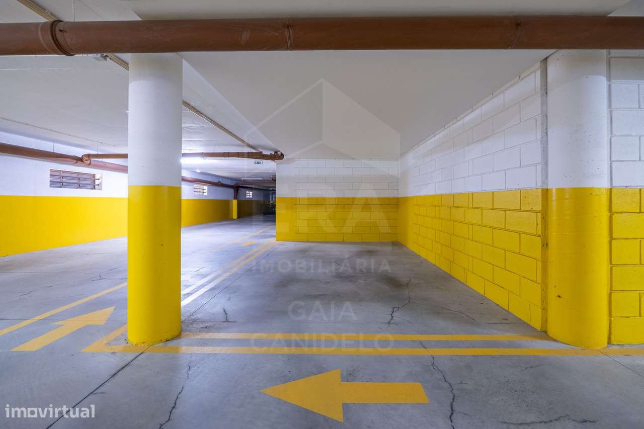 Excelente T2 no centro de Canidelo-17