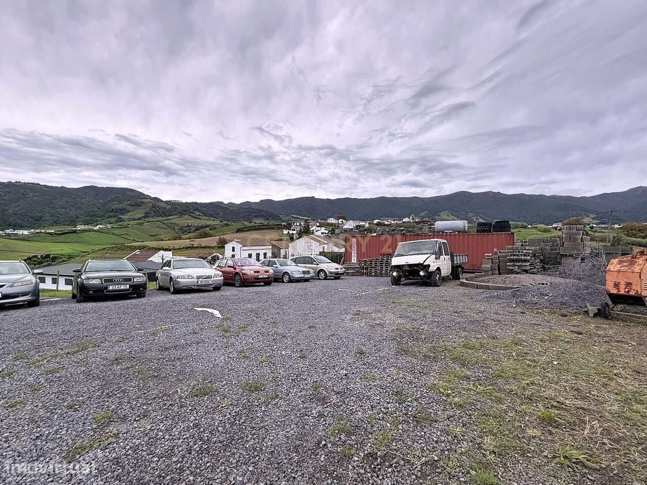 Terreno com Vista Mar e Serra – Localização Privilegiada na Lomba do B - Grande imagem: 4/8