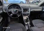 Skoda Octavia 1.8 TSI Ambiente - 28