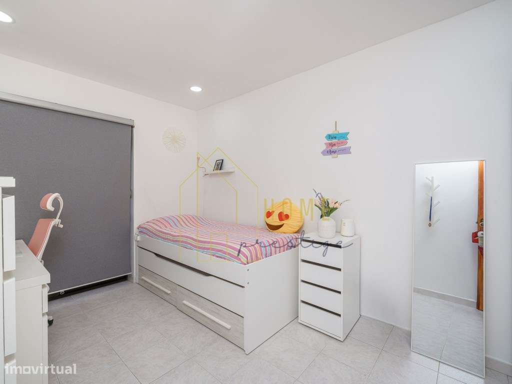 Fantástico Apartamento T2 + 1 no Lavradio - Grande imagem: 3/16